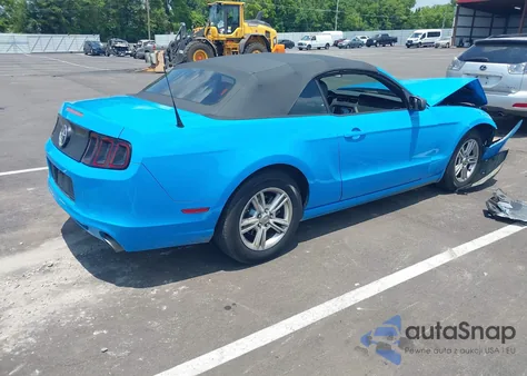 2013 Ford Mustang V6 из США, поврежденный, VIN 1ZVBP8EM8D5237355